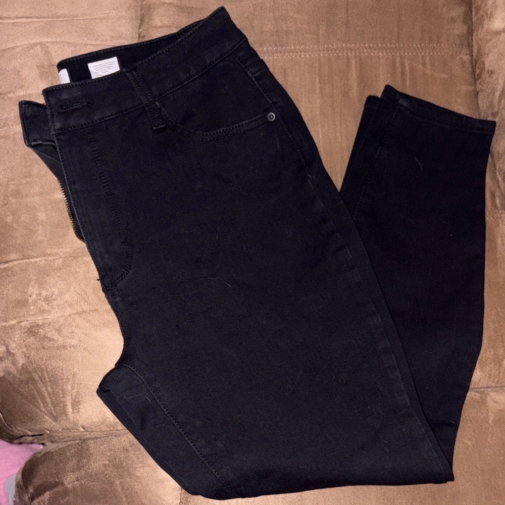 Time and Tru Women's Dark Black Skinny Jeans
